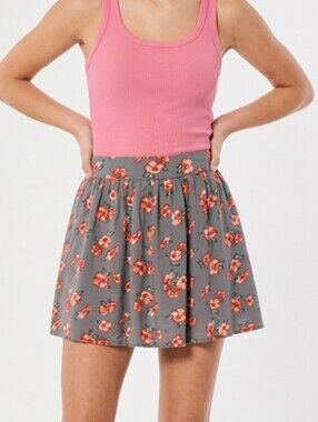 Hollister Floral Skater Skirt Junior LG in Gray Y2K Feminine 90s
